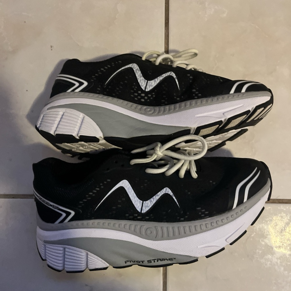 MBT Pivot Strike